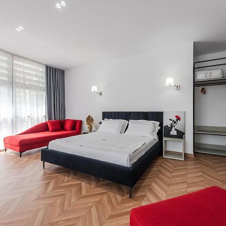 Hotel Polifonia Wlora Zewnętrze zdjęcie