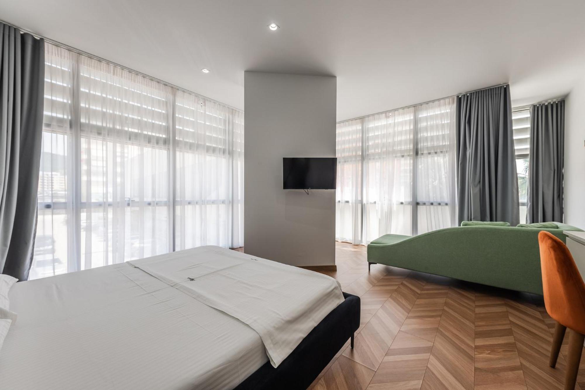 Hotel Polifonia Wlora Zewnętrze zdjęcie